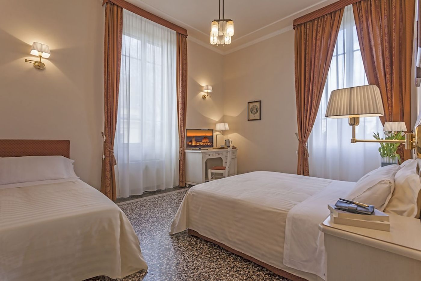 expedia-3158486-7