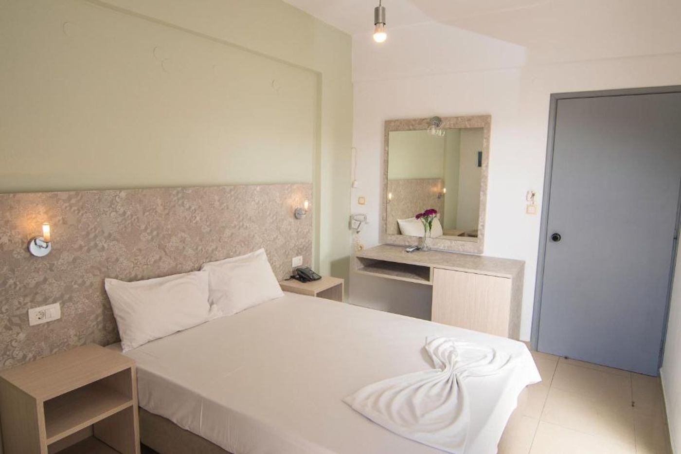 Megim Hotel