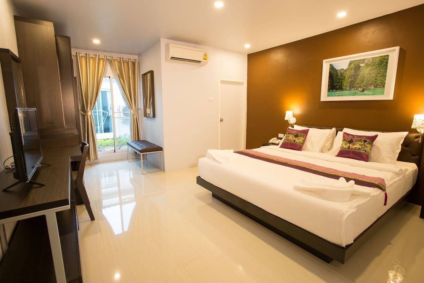 expedia-3164765-2