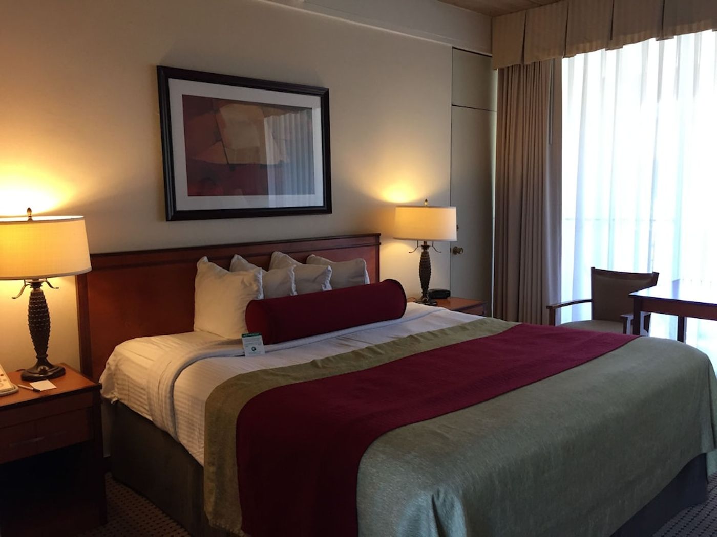 expedia-3158863-12
