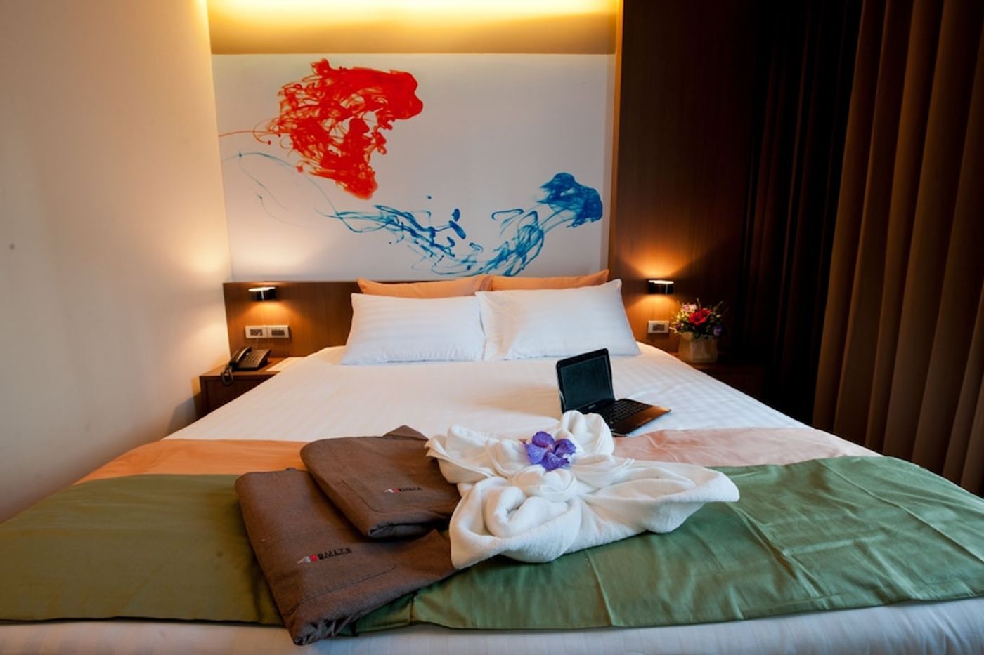 expedia-3162873-13