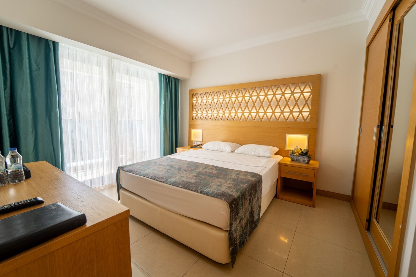 Aurasia Design Hotel