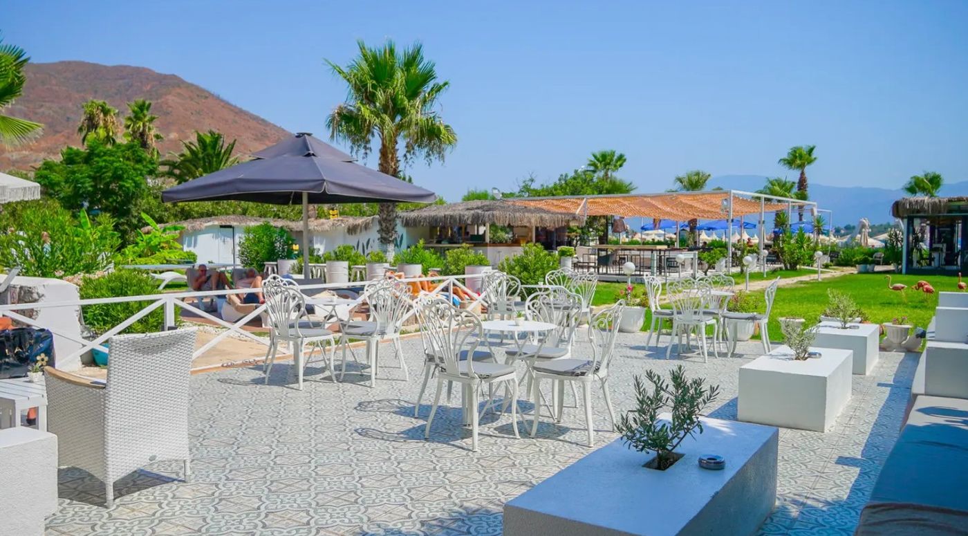 01.04.26 Casa Blanca Hotel 