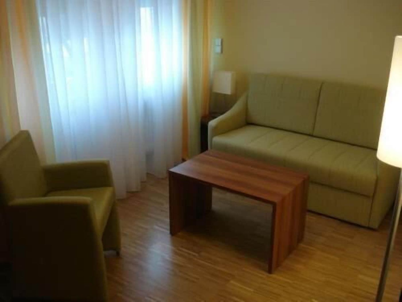 expedia-3165937-21
