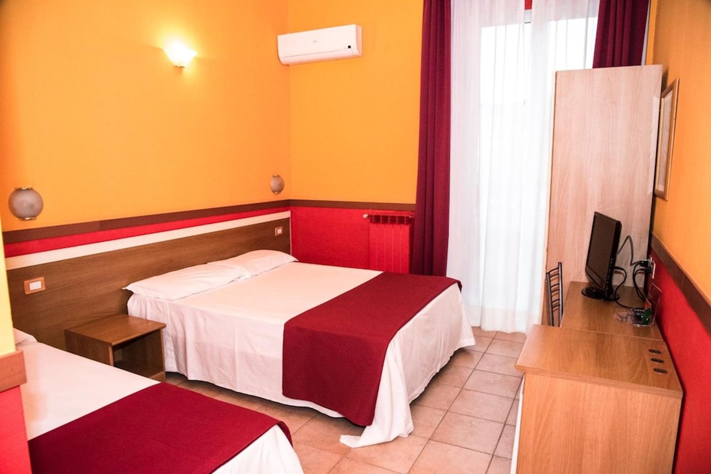 expedia-3163495-15