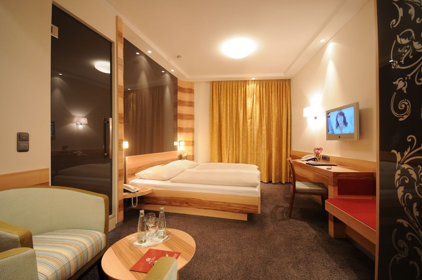 expedia-3163225-13
