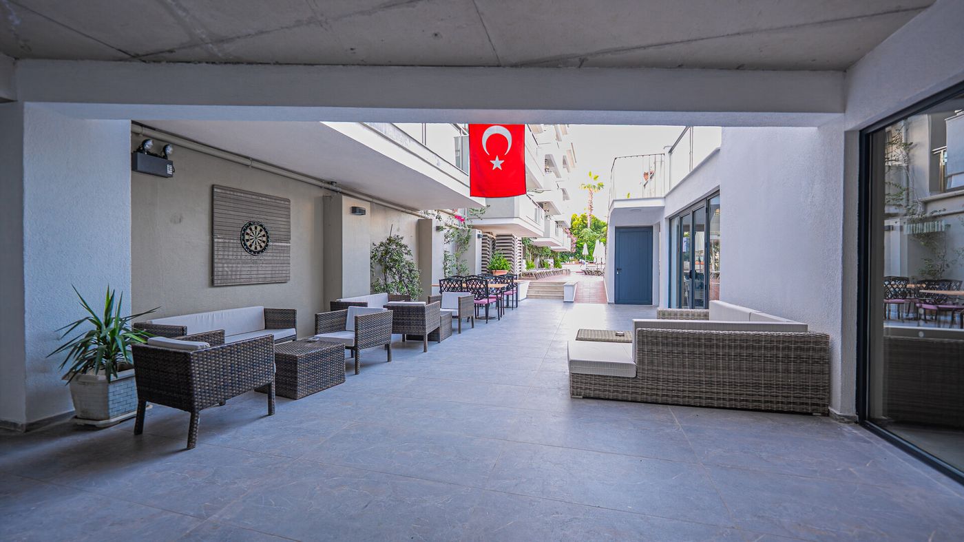 Begonville Hotel
