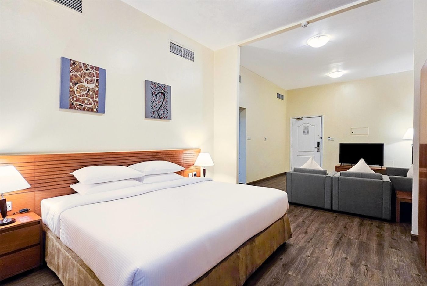 expedia-3166482-28