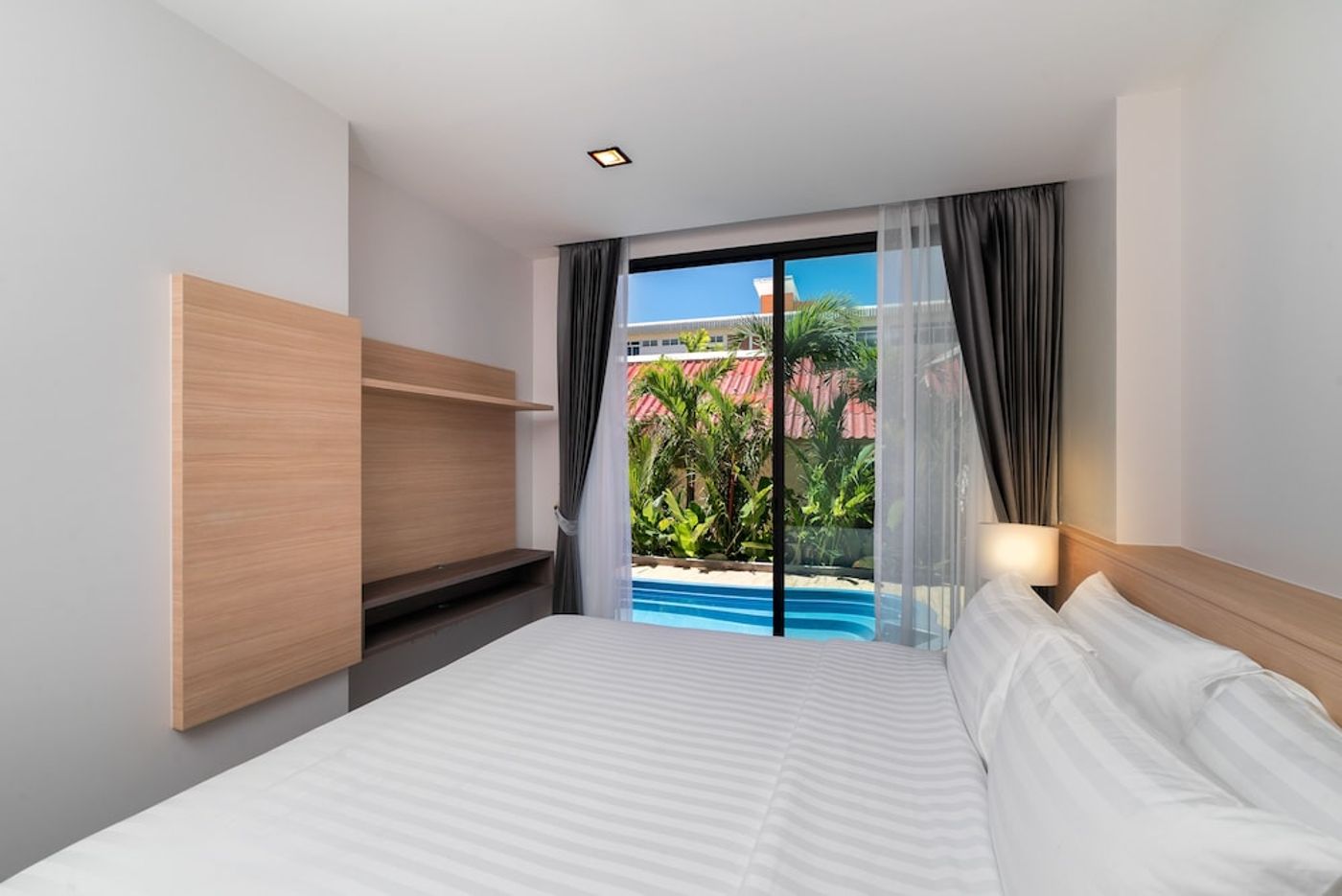 expedia-3166473-25