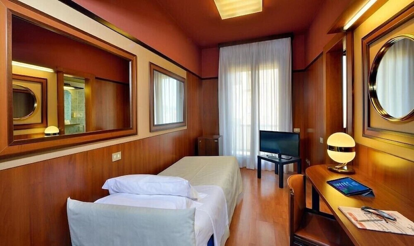 expedia-3118410-4
