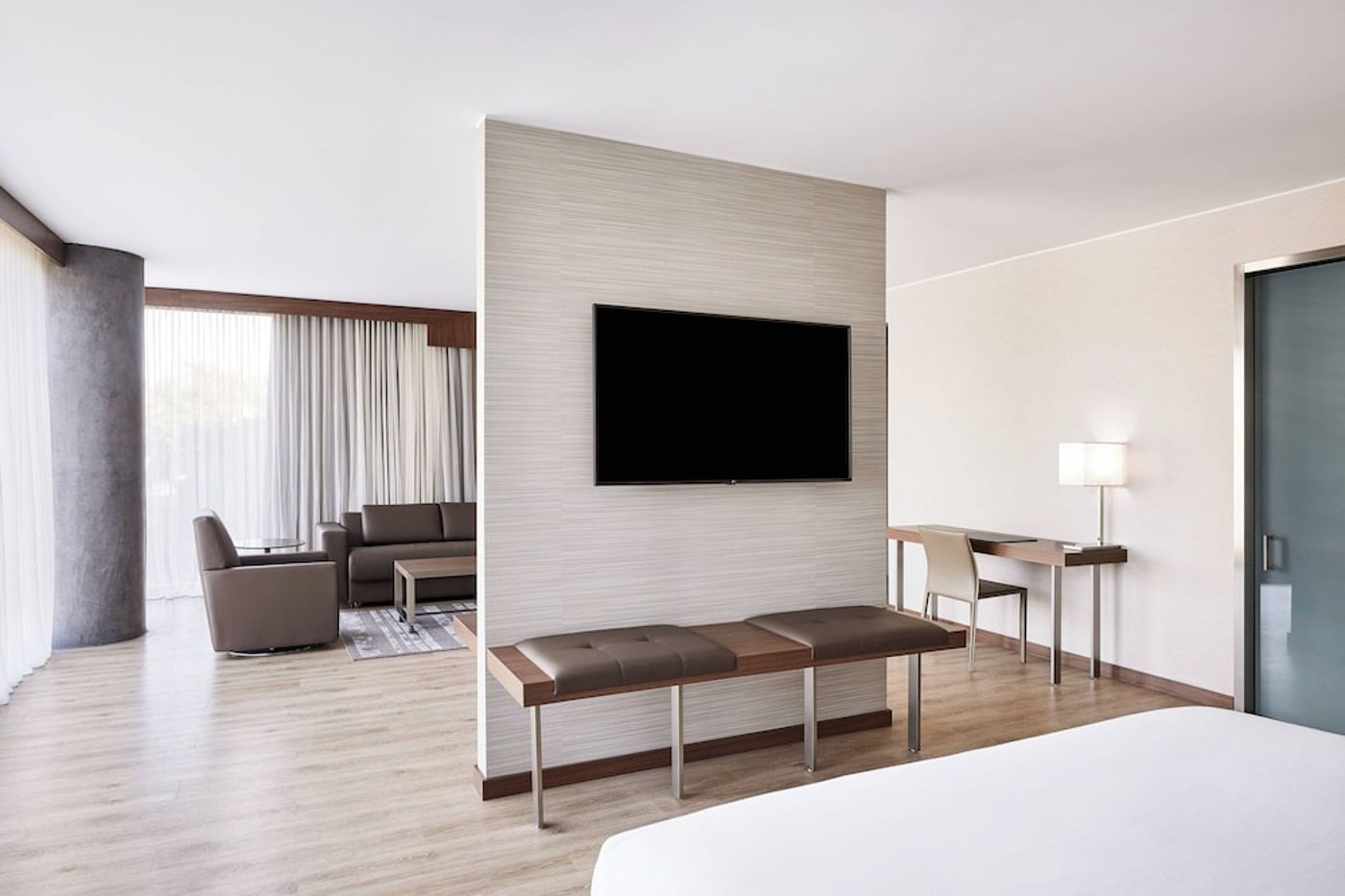 expedia-3159588-25