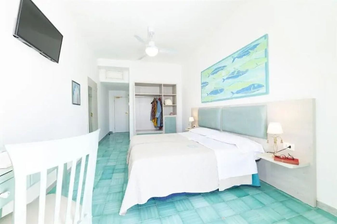 expedia-3166379-5