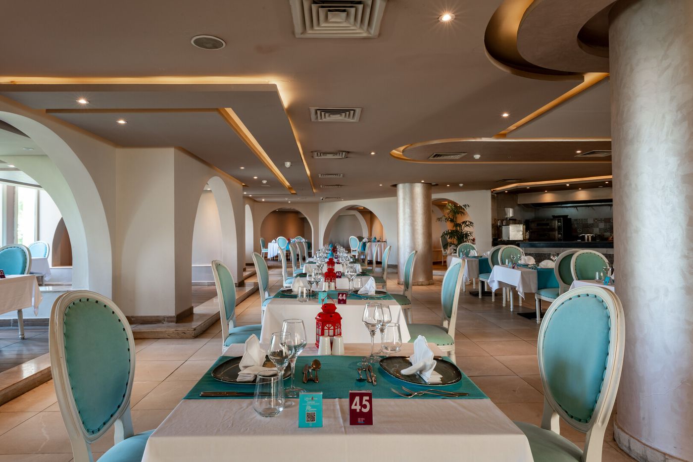 SEVEN SEAS JOLIE BAY 08.04