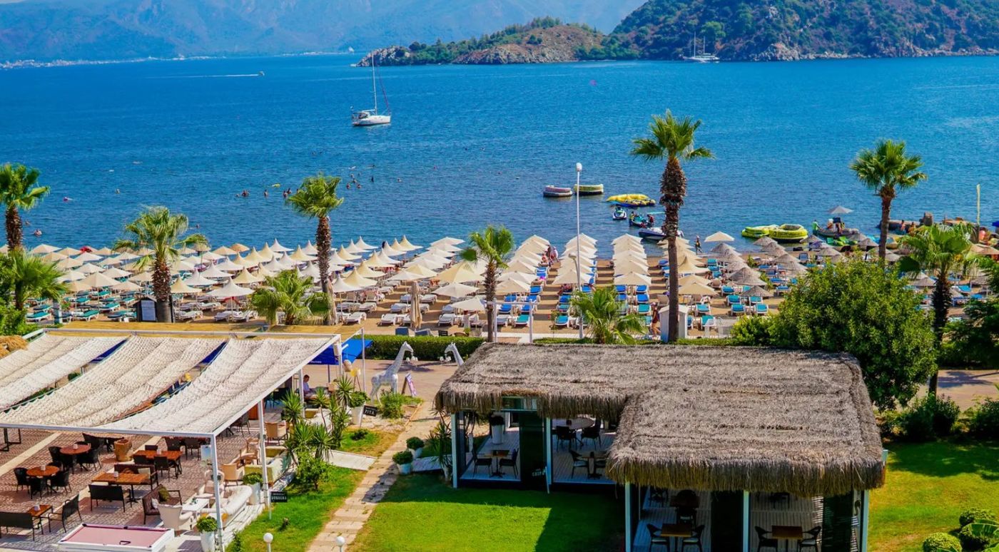 01.04.26 Casa Blanca Hotel 