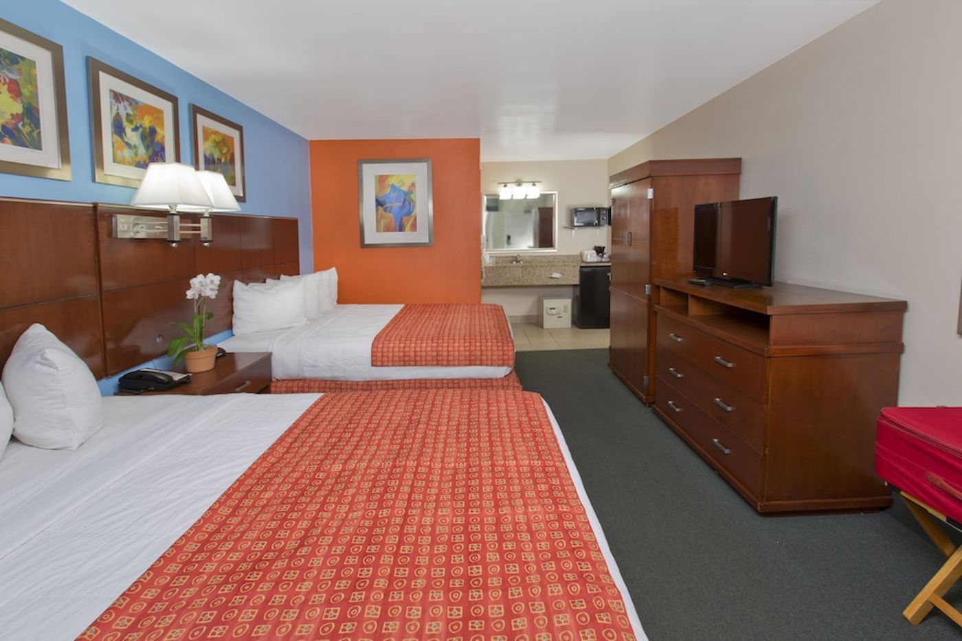 expedia-3166513-8