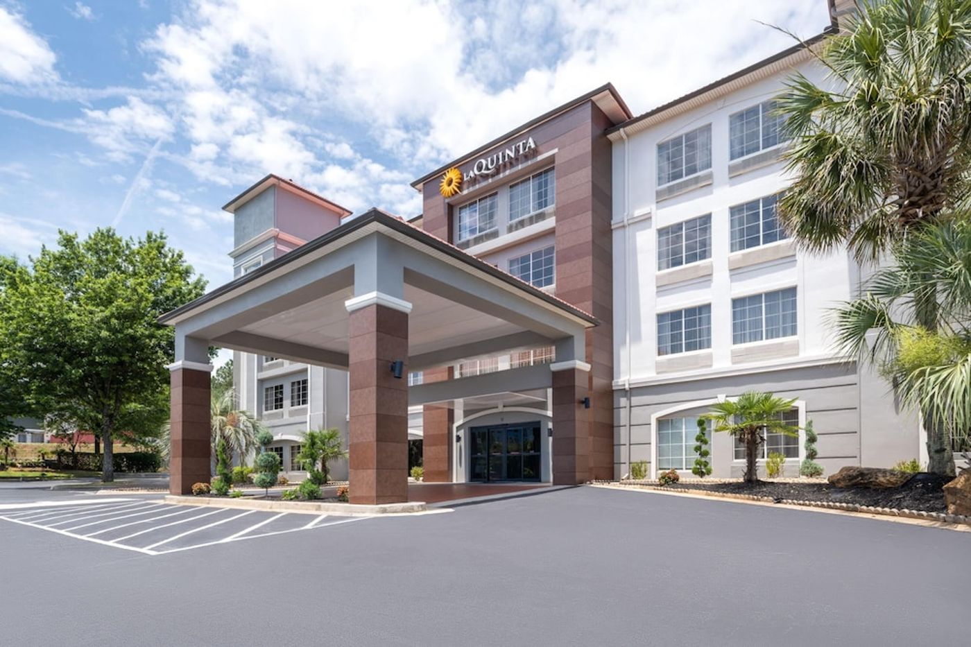 expedia-3166179-2
