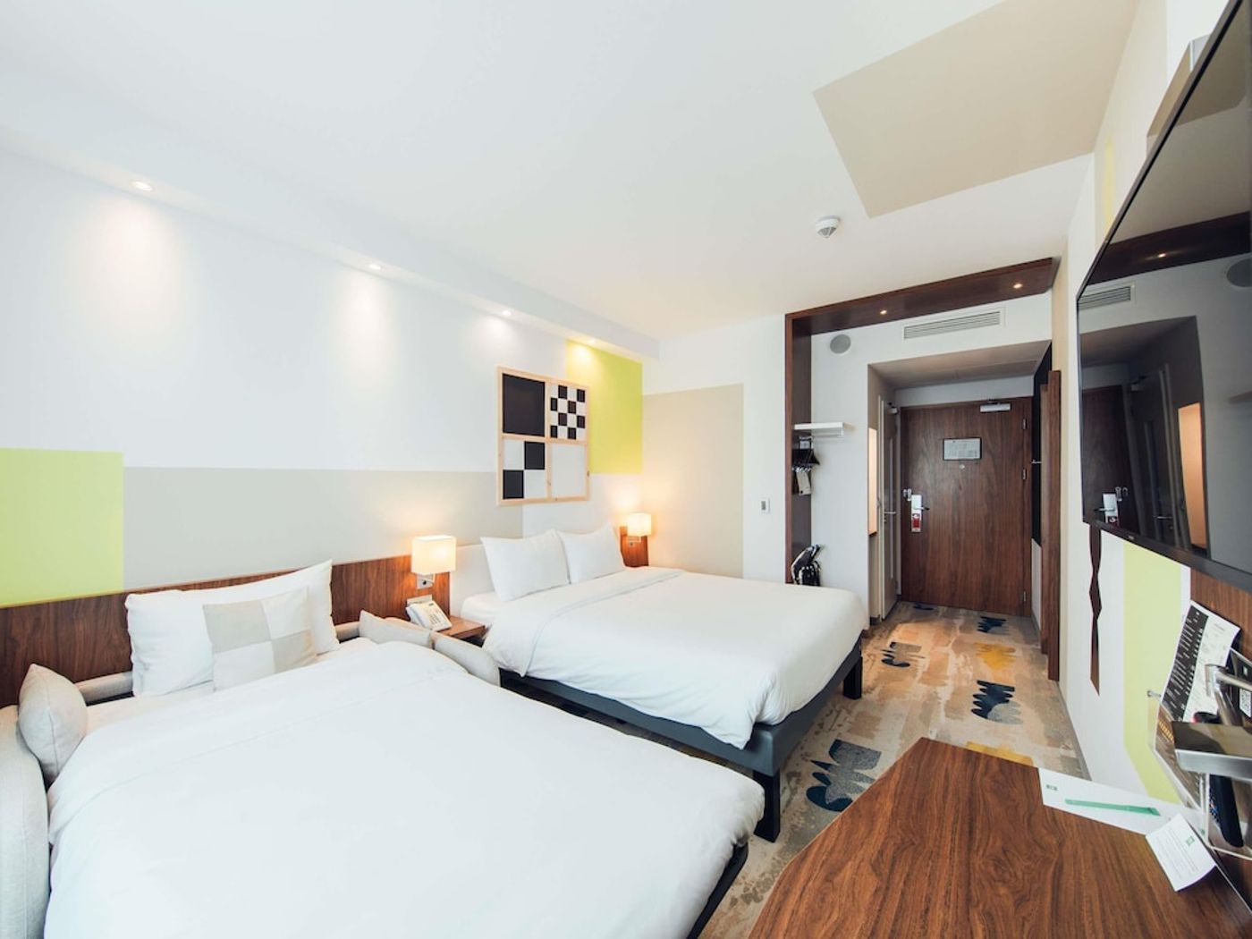 expedia-3165434-22