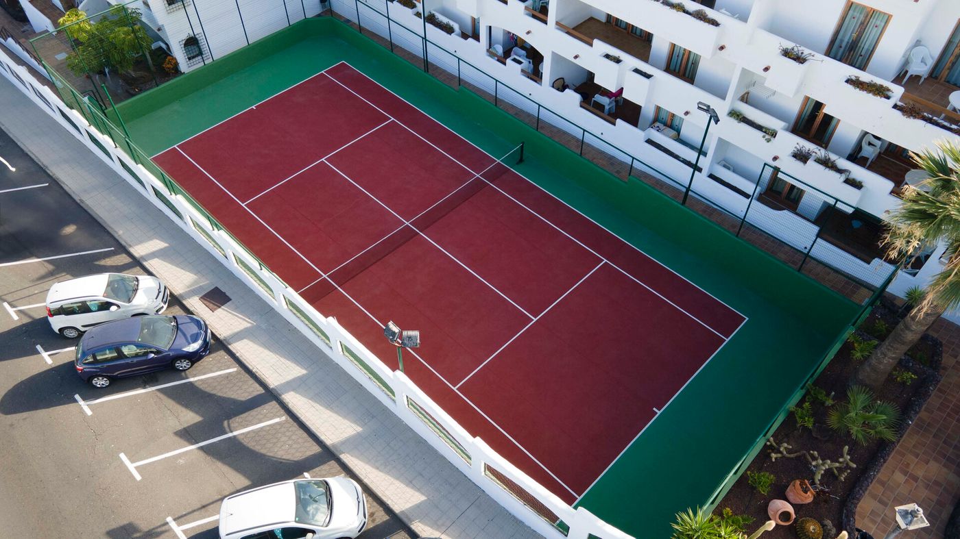 15.12.25 ONA Beverly Hills Suites