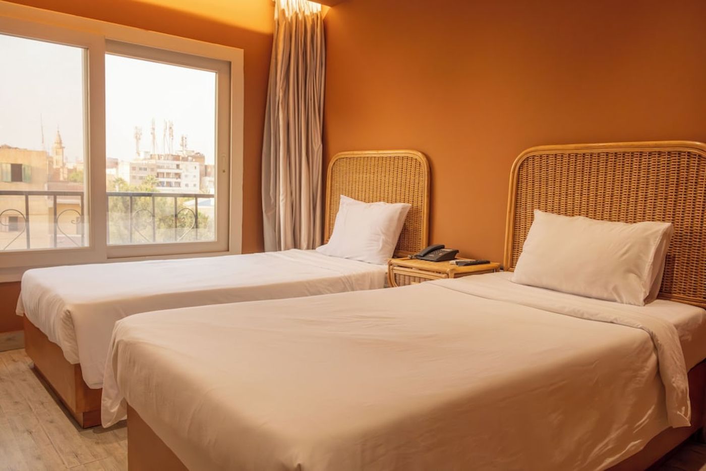 expedia-3163012-6