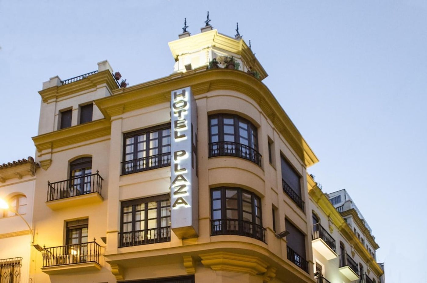 expedia-3165593-19