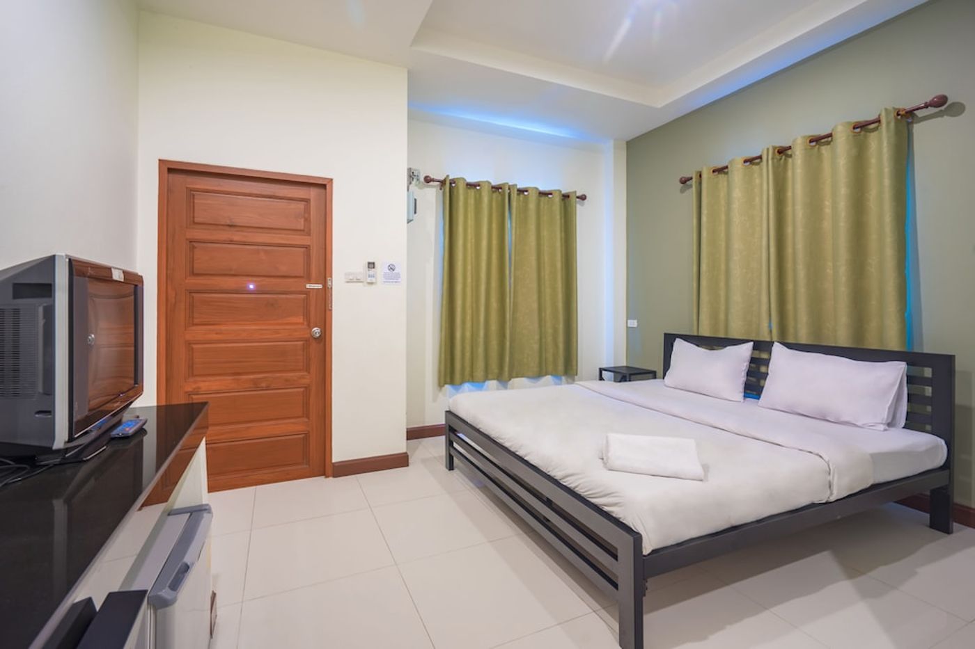 expedia-3162929-29