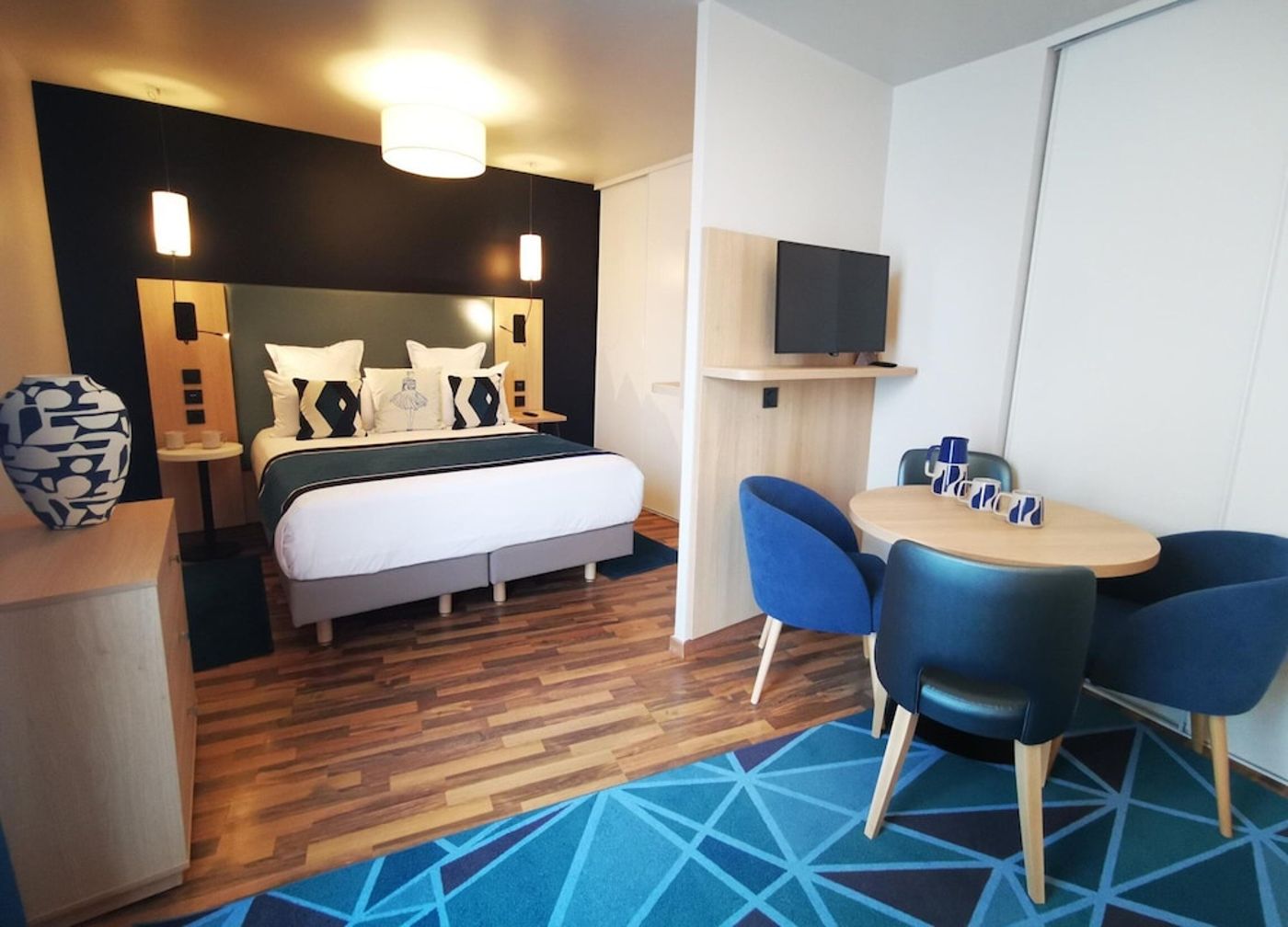 expedia-3165152-9