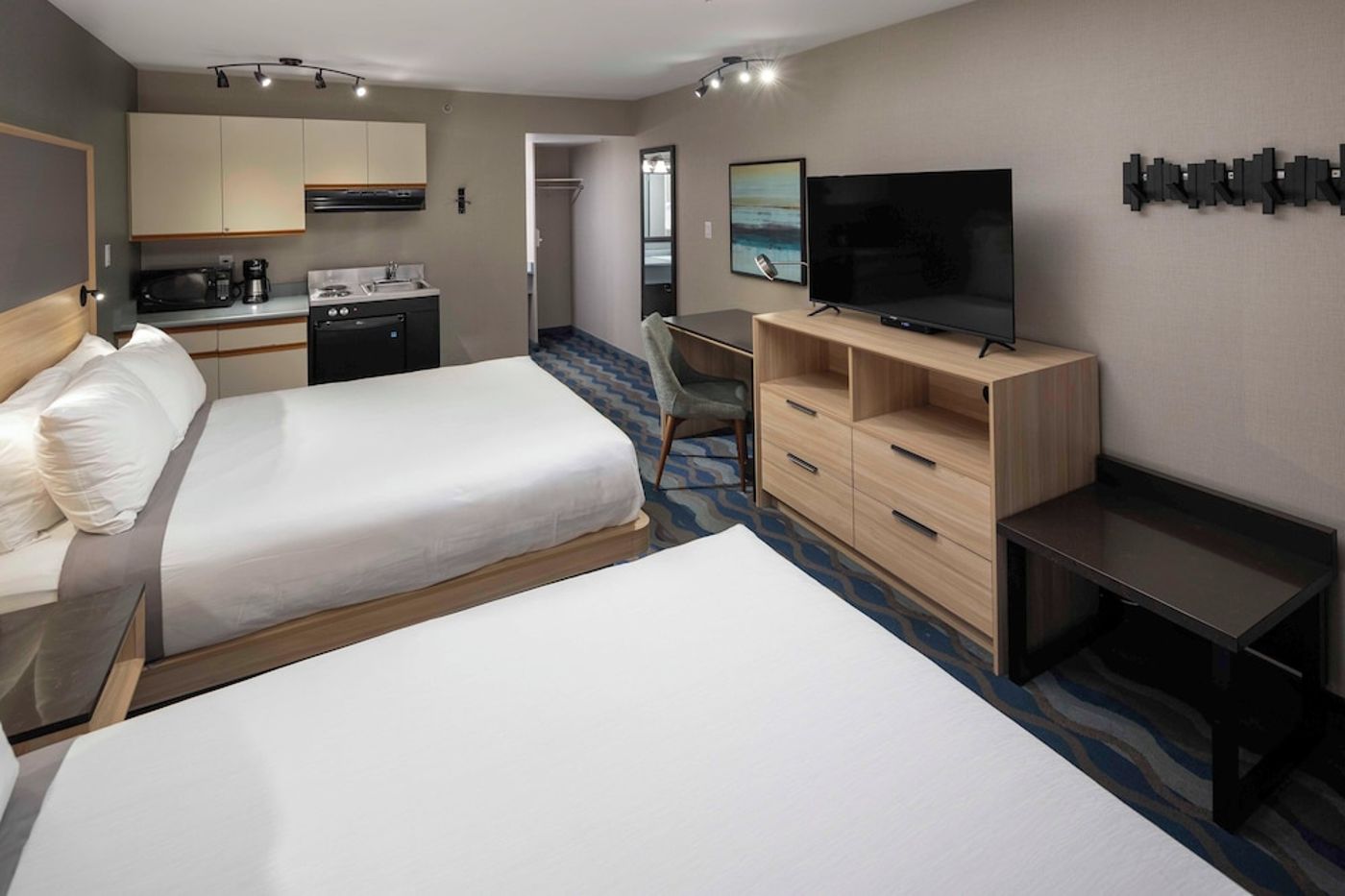 expedia-3165002-10