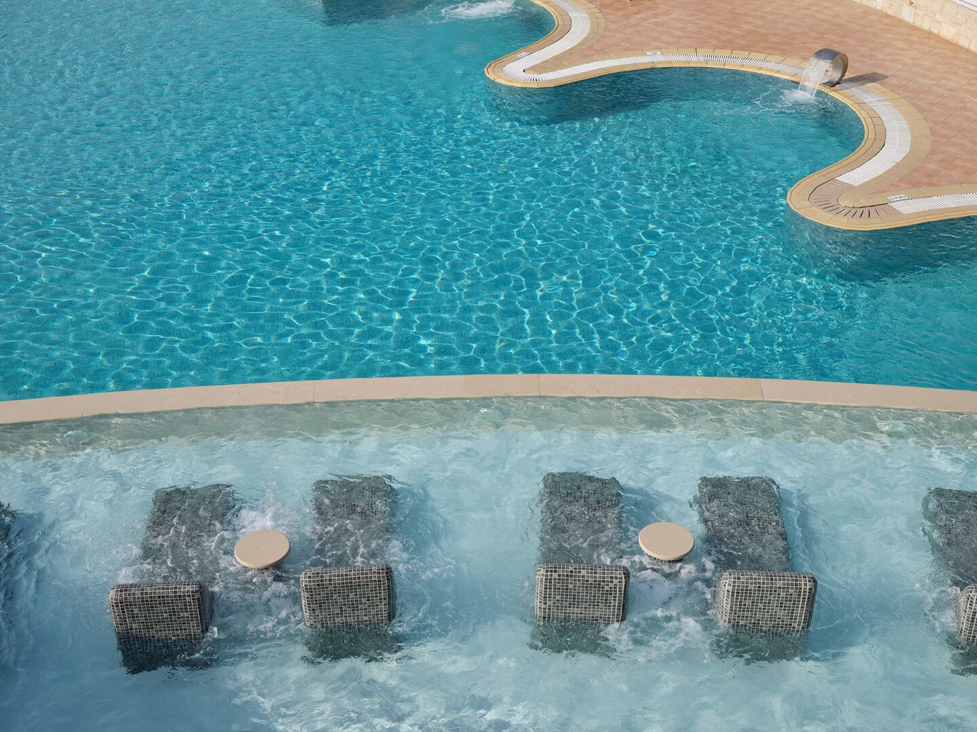 Atlantica Caldera Palace