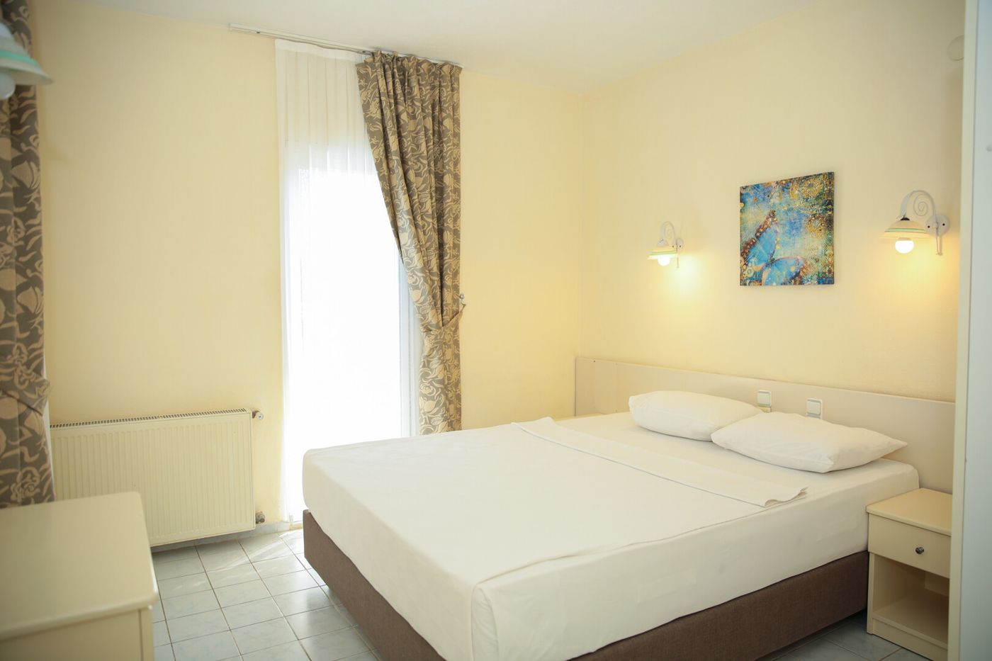 Life Apartments