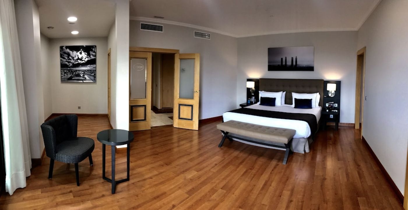 expedia-3165086-27