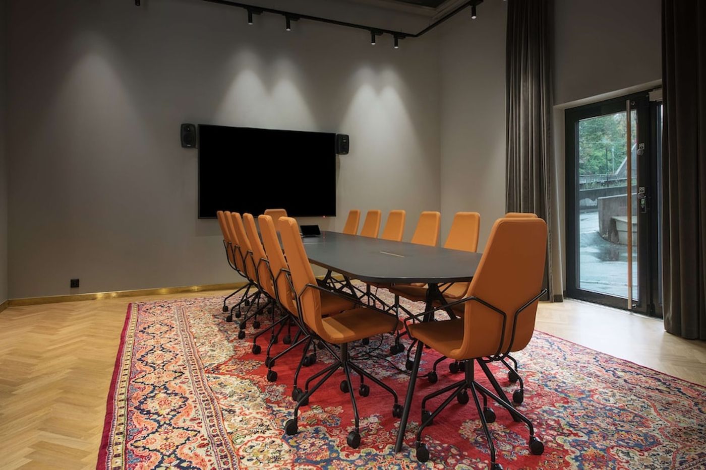 expedia-3159945-9