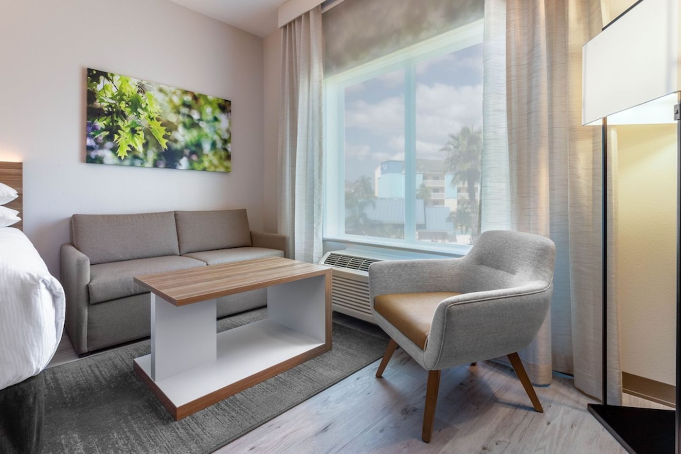 expedia-3166914-9