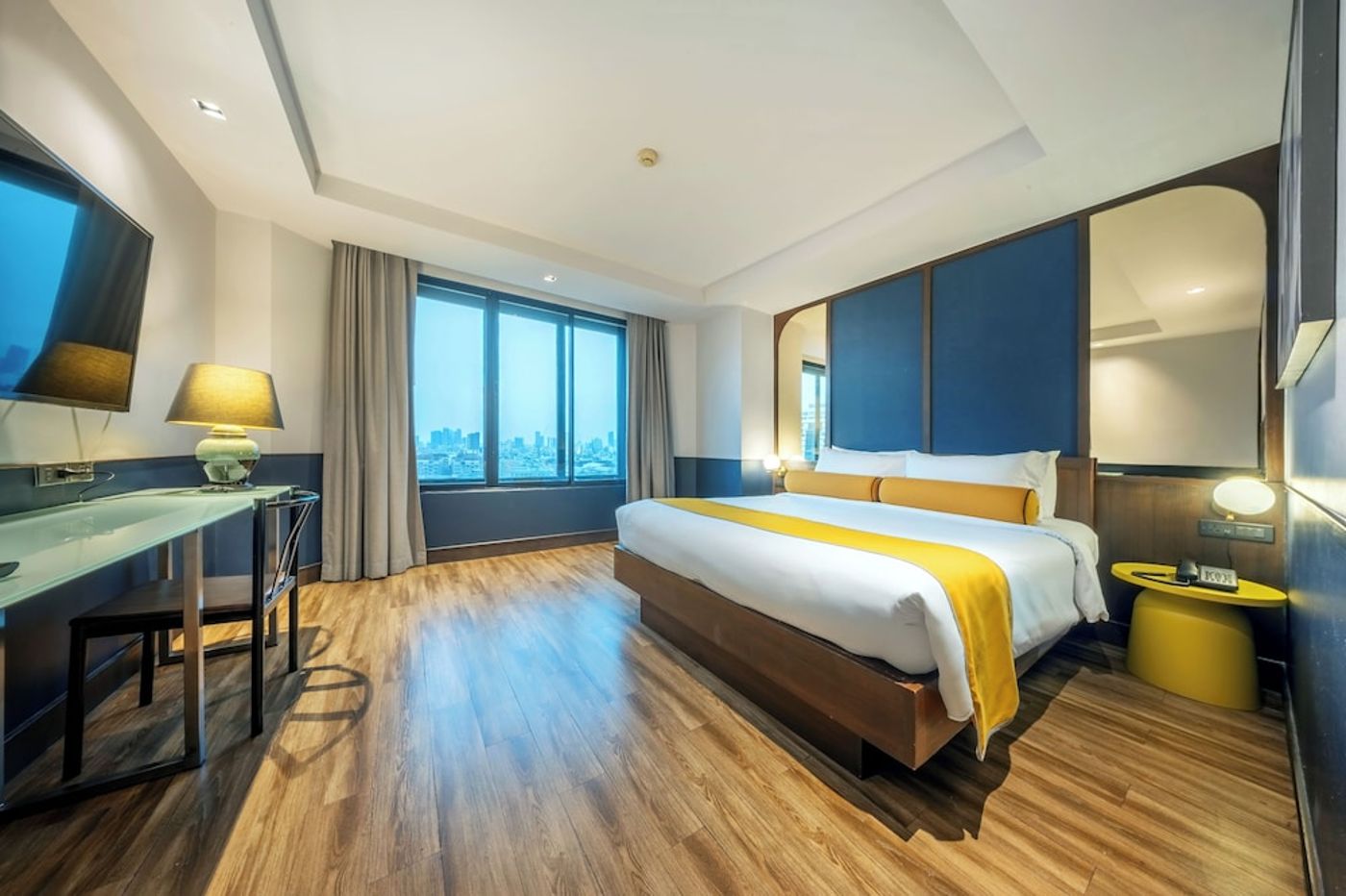 expedia-3165074-4