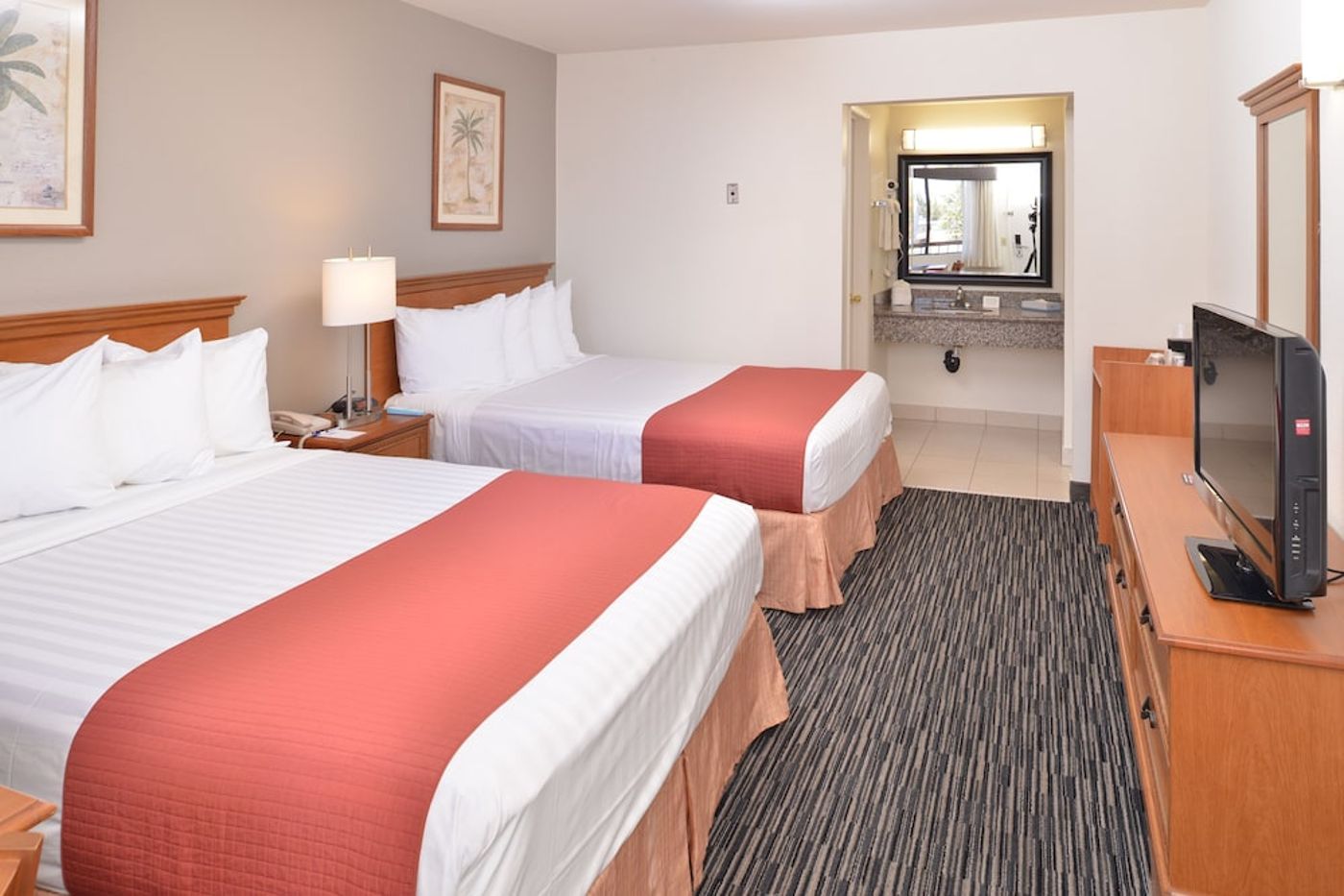 expedia-3161976-11