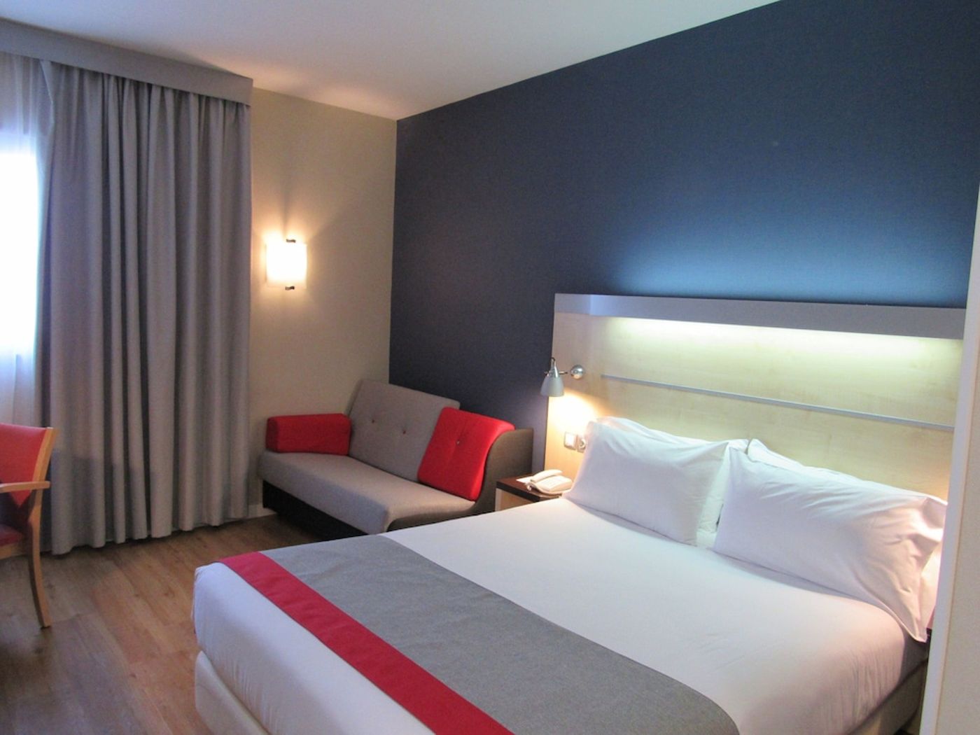 expedia-3166041-9