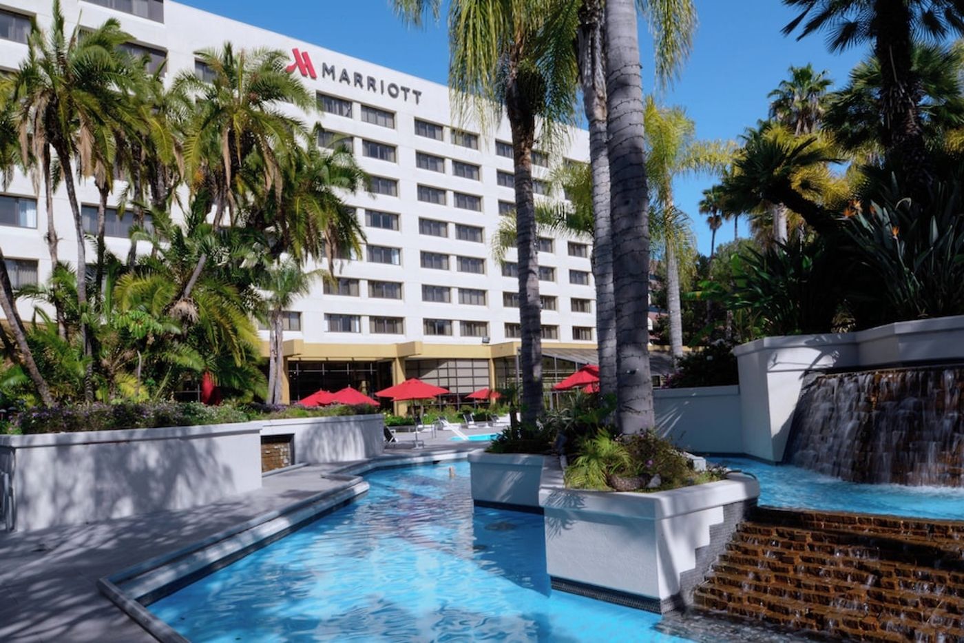 expedia-3158823-30