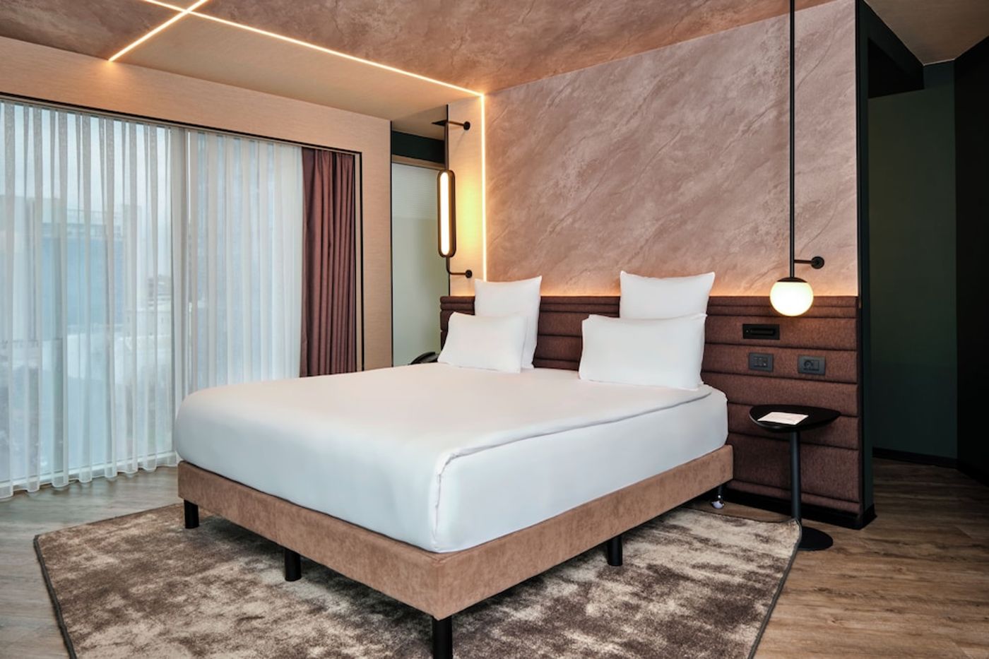 expedia-3159504-25