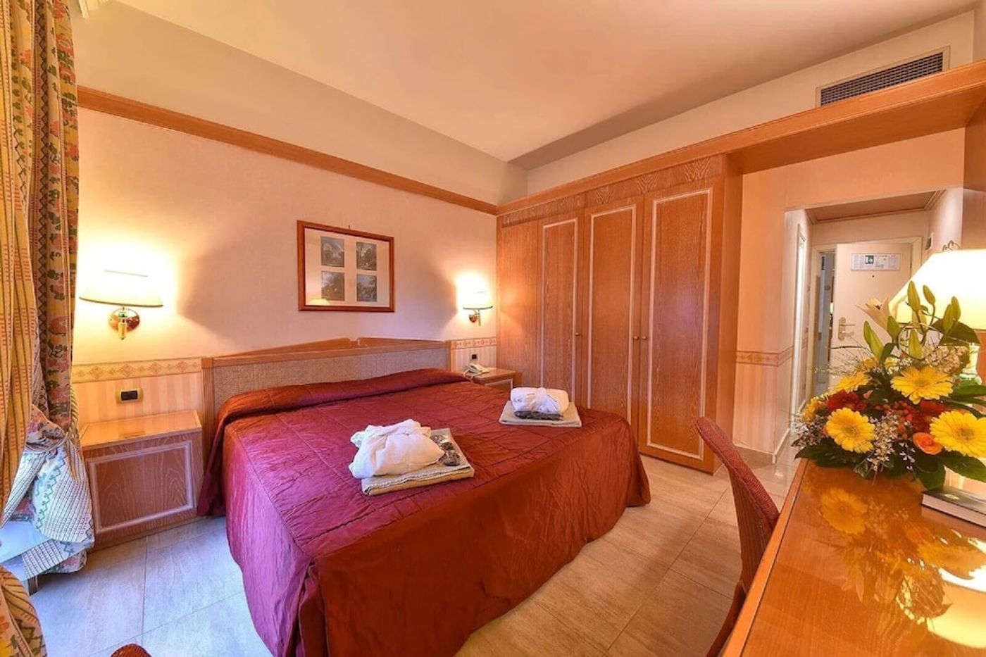 expedia-3166841-21