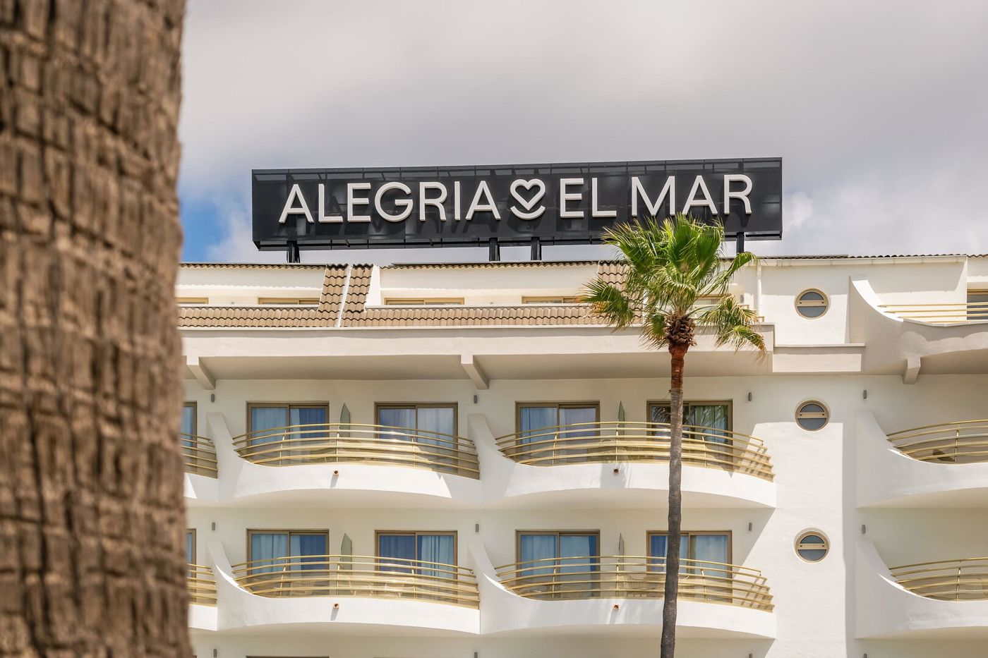 11.08.26 alegria el mar