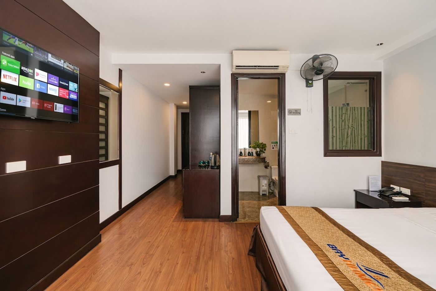 expedia-3163059-15