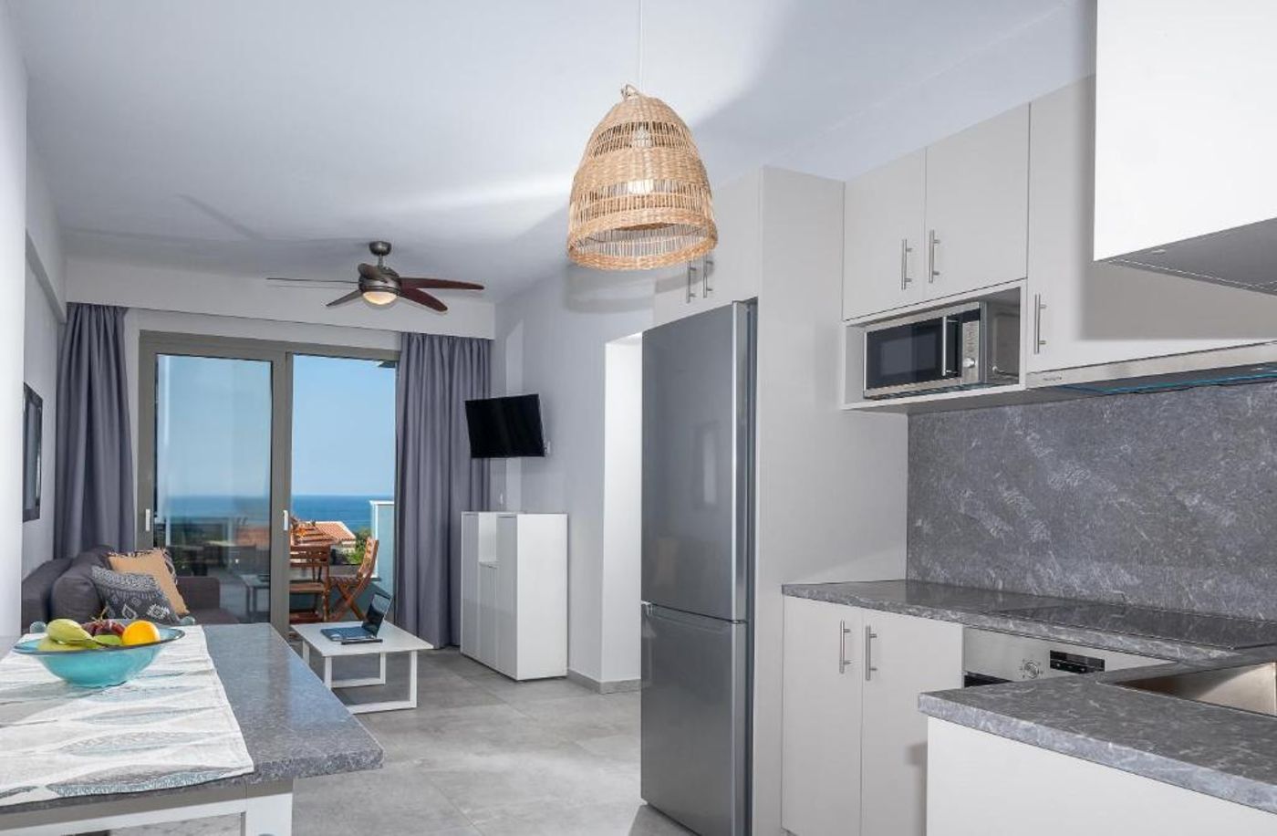 Evalia Apts