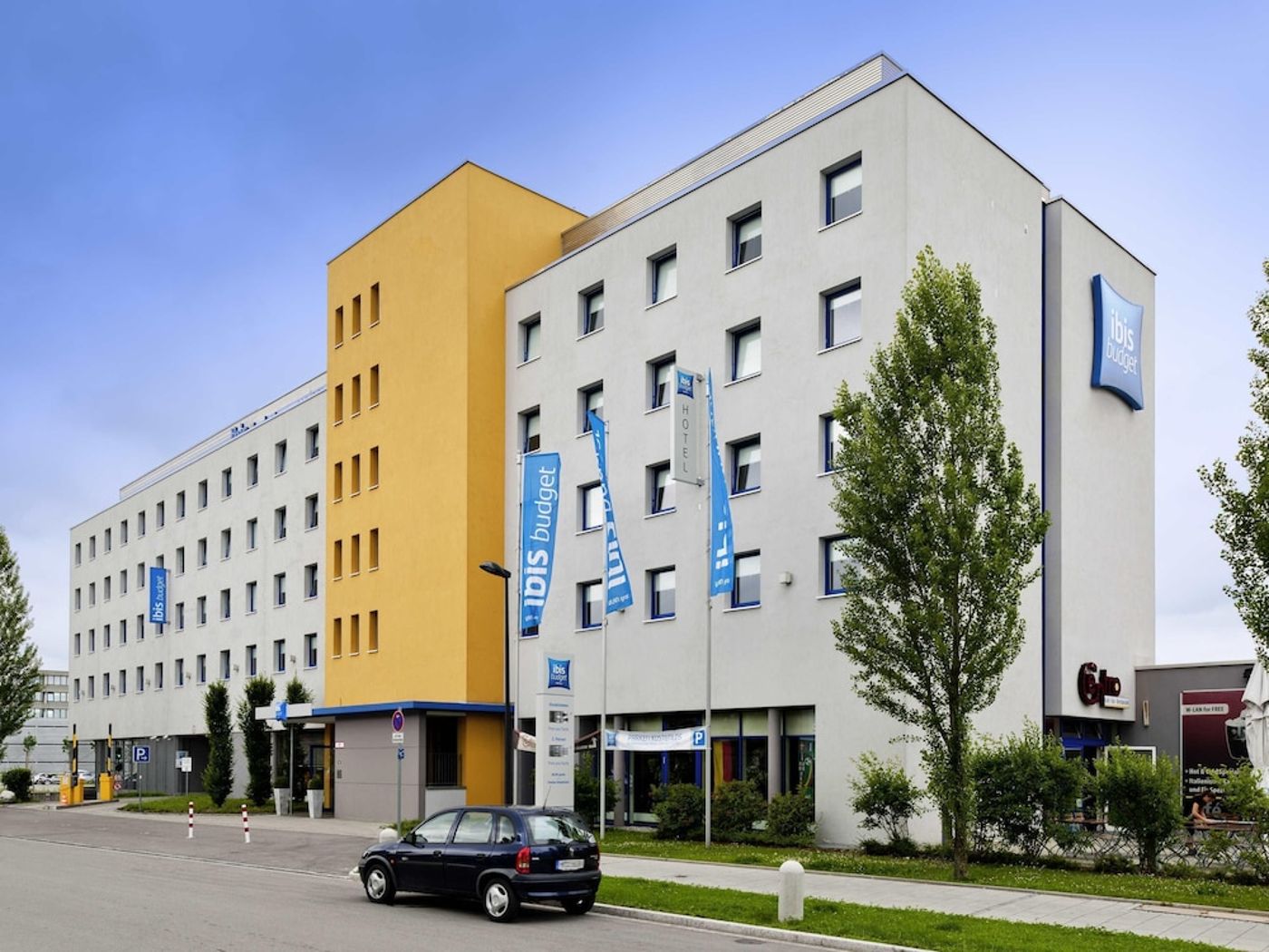 expedia-3163970-1