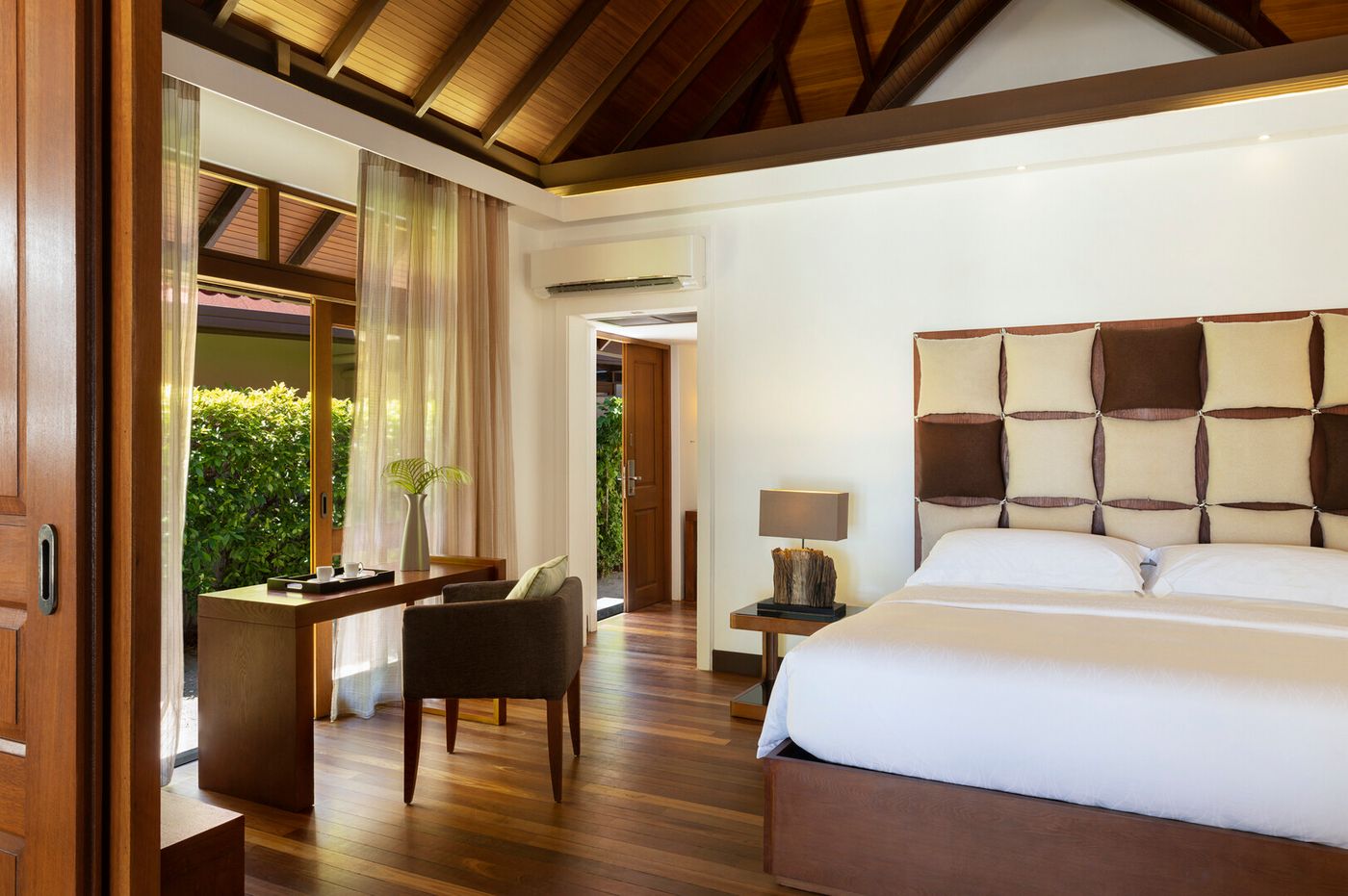 Kurumba Maldives 12.03