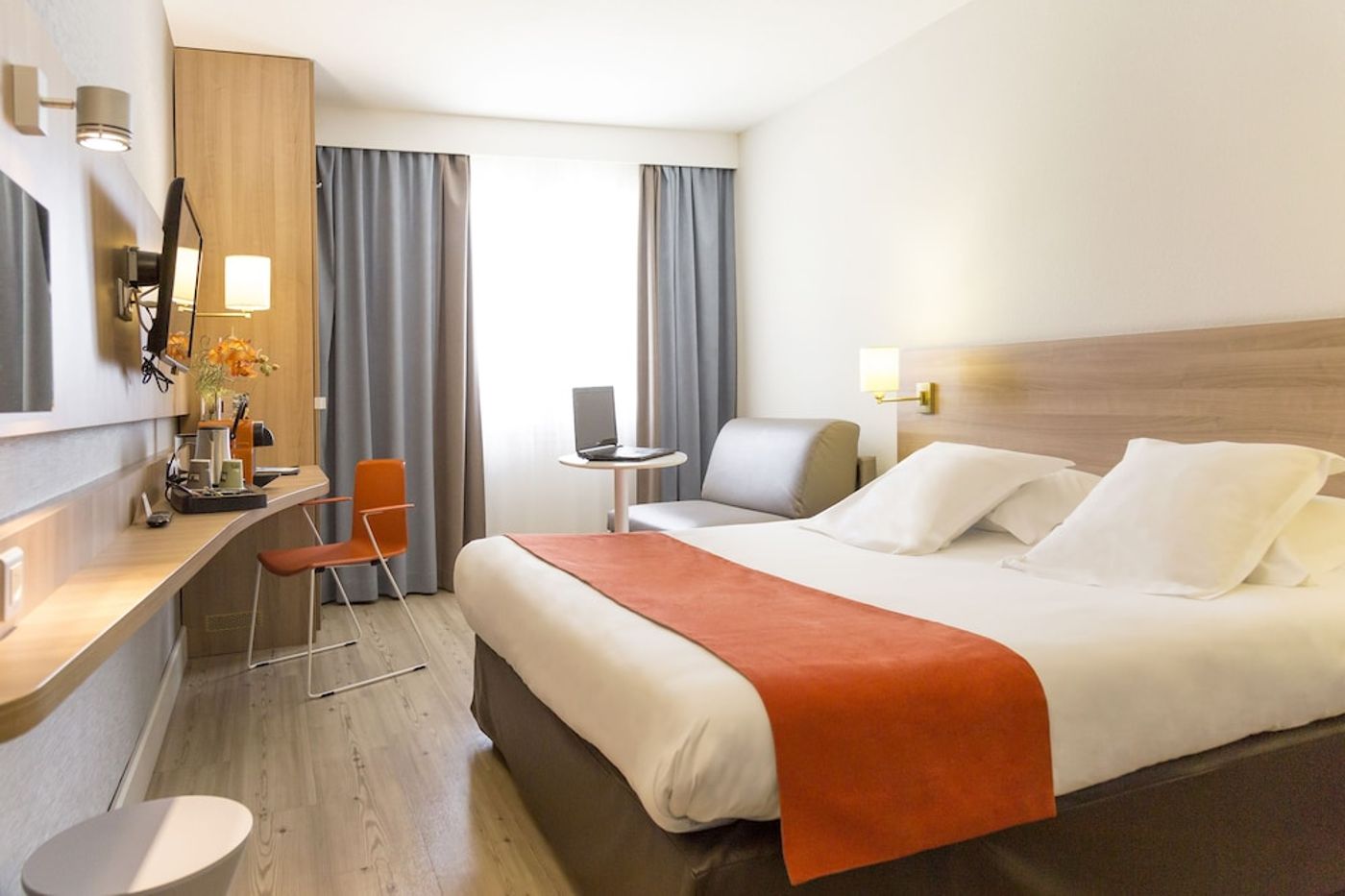 expedia-3157798-2