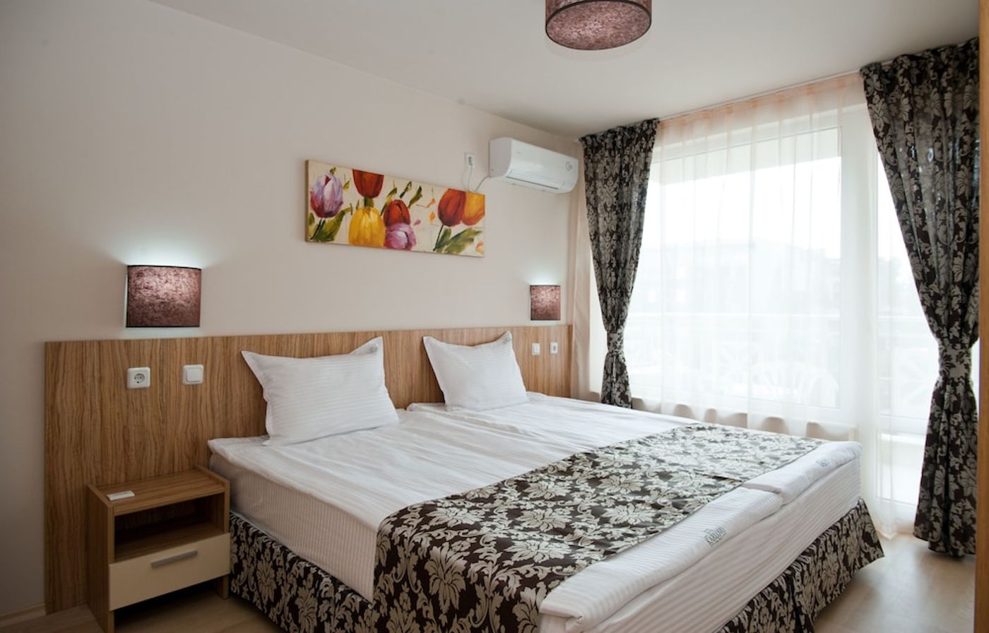 expedia-3166115-28