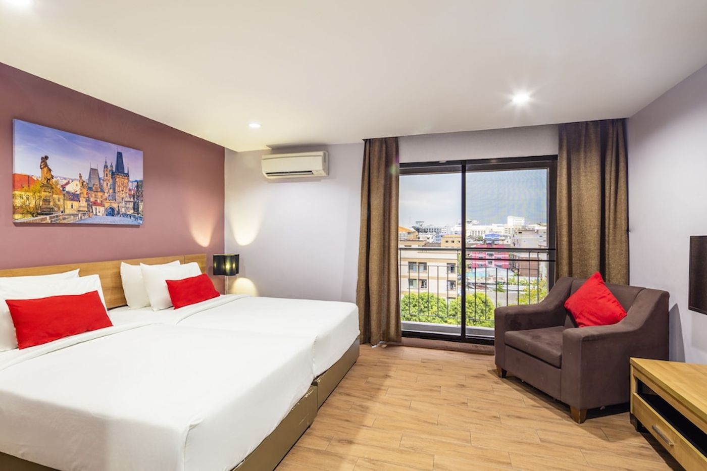 expedia-3162795-13