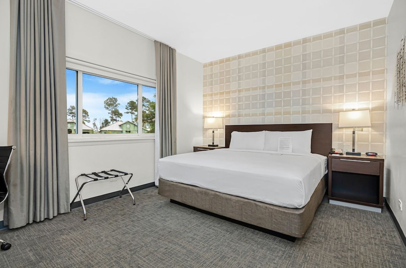 expedia-3161371-13