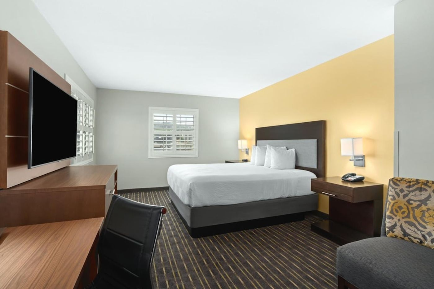 expedia-3159630-25