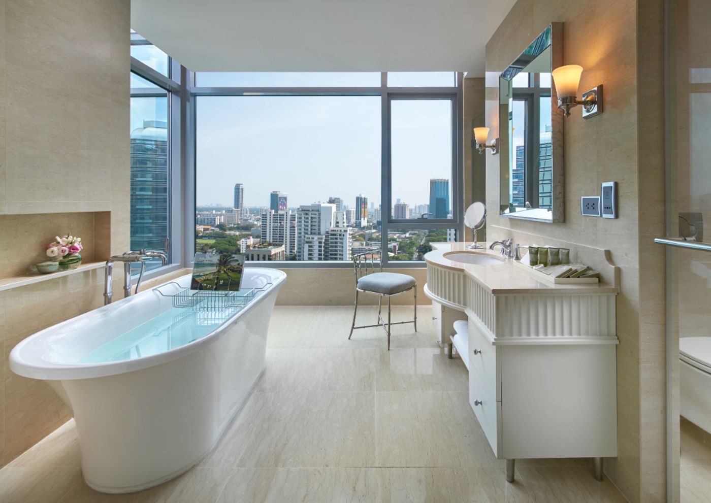 Oriental Residence Bangkok 28.08