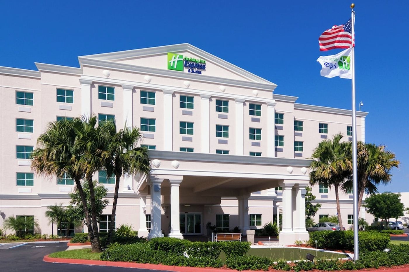 expedia-3165901-1